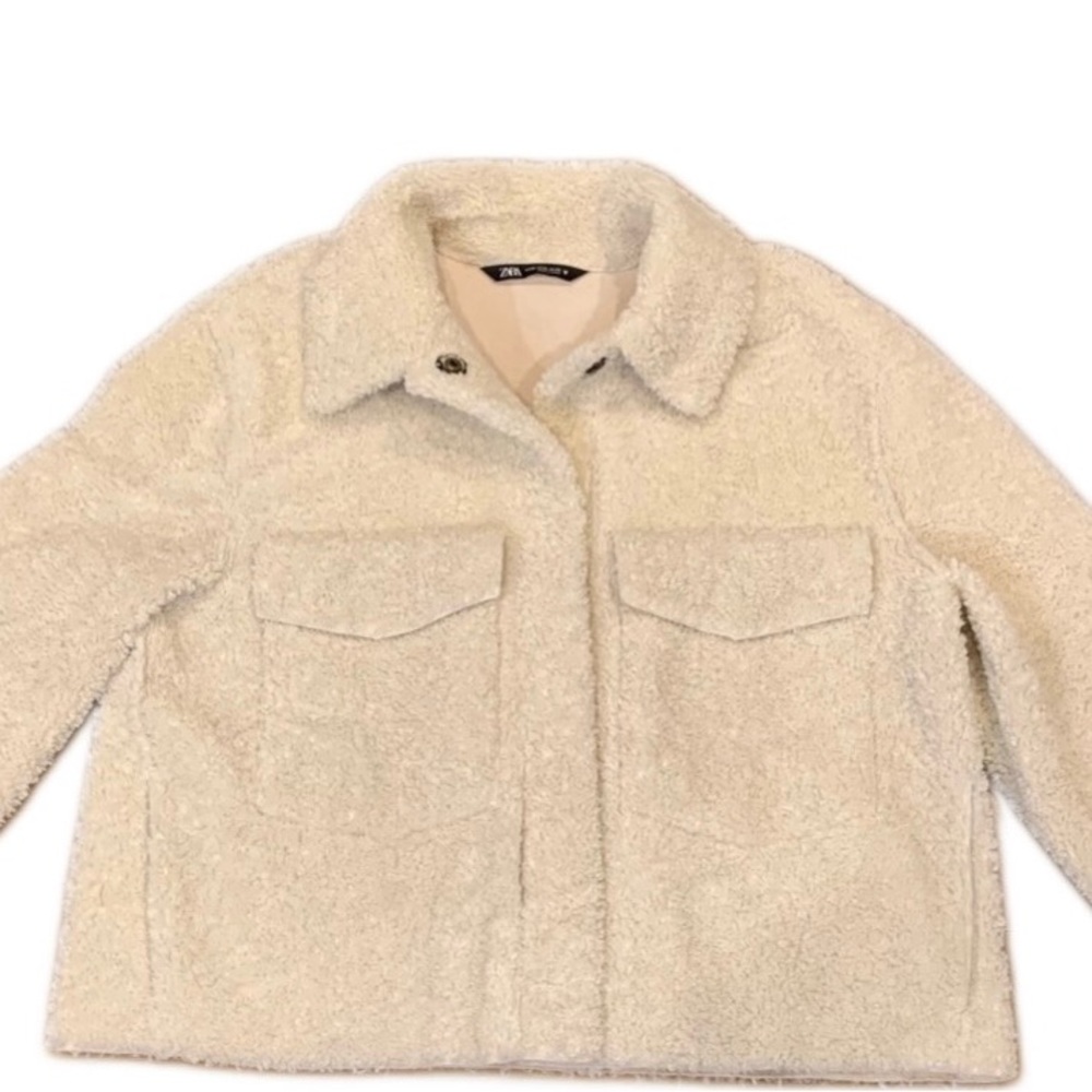 Zara cream color super soft Sherpa jacket with snaps and pockets